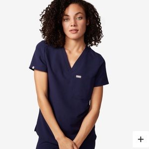 Figs Catarina One Pocket Scrub Top